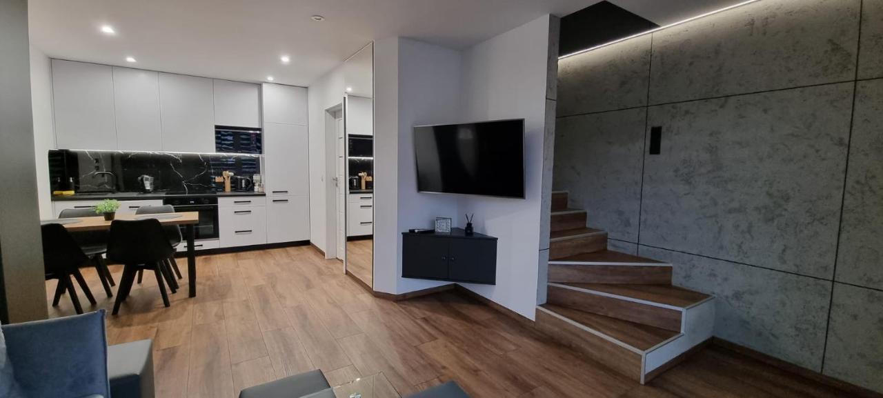 Luxury Apartments Bernardynska Domek 1 , 2 키엘체 외부 사진