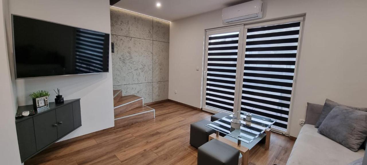 Luxury Apartments Bernardynska Domek 1 , 2 키엘체 외부 사진